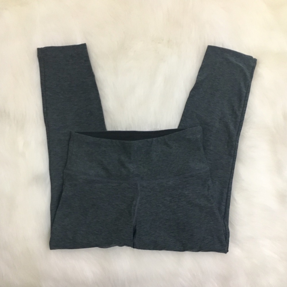 New Balance Cropped Athletic Leggings